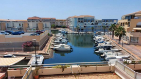 studio quartier plages vue marina